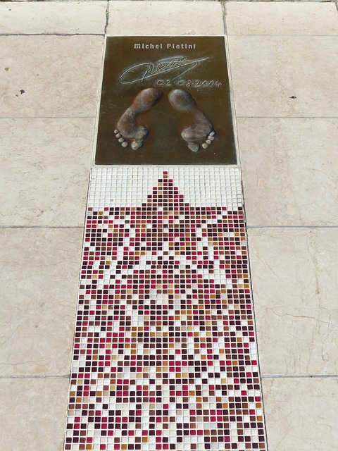 仅次于哈兰 仅次于哈兰